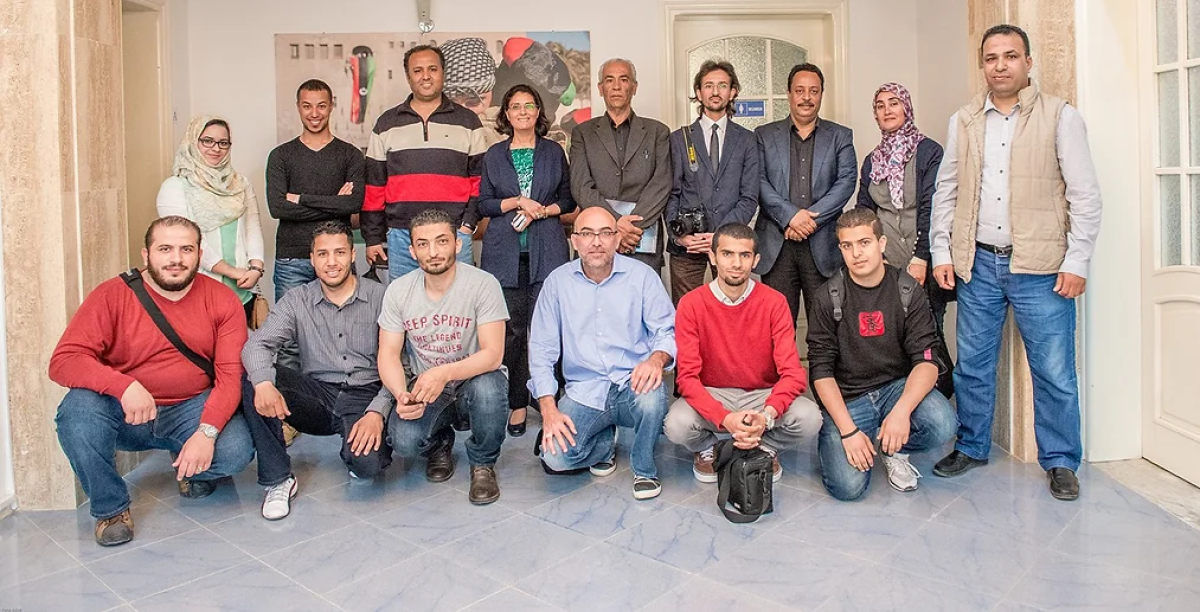 دورة تدريبية حول تقنيات التصوير الفوتوغرافي نظمتها المنظمة الليبية للتصوير الفوتوغرافي.
