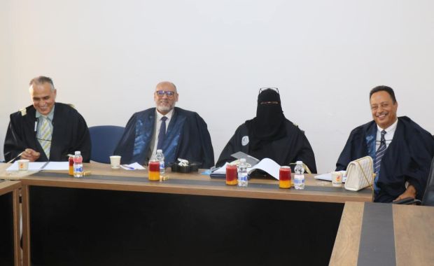 %D9%85%D9%86%D8%A7%D9%82%D8%B4%D8%A9 01 a40e4630