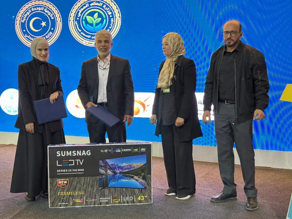 مسابقات ECO-THON للابتكار والابداع من ضمن مناشط معرض ليبيا كلين 3 للبيئة وخدمات النظافة 2025 8 008