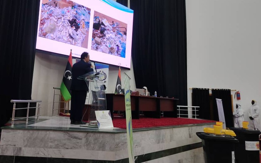 ندوة علمية بعنوان: نفايات طبية بلا مخاطر، مدينة سبها 9 فبراير 2026 11 ورشة سبها 012