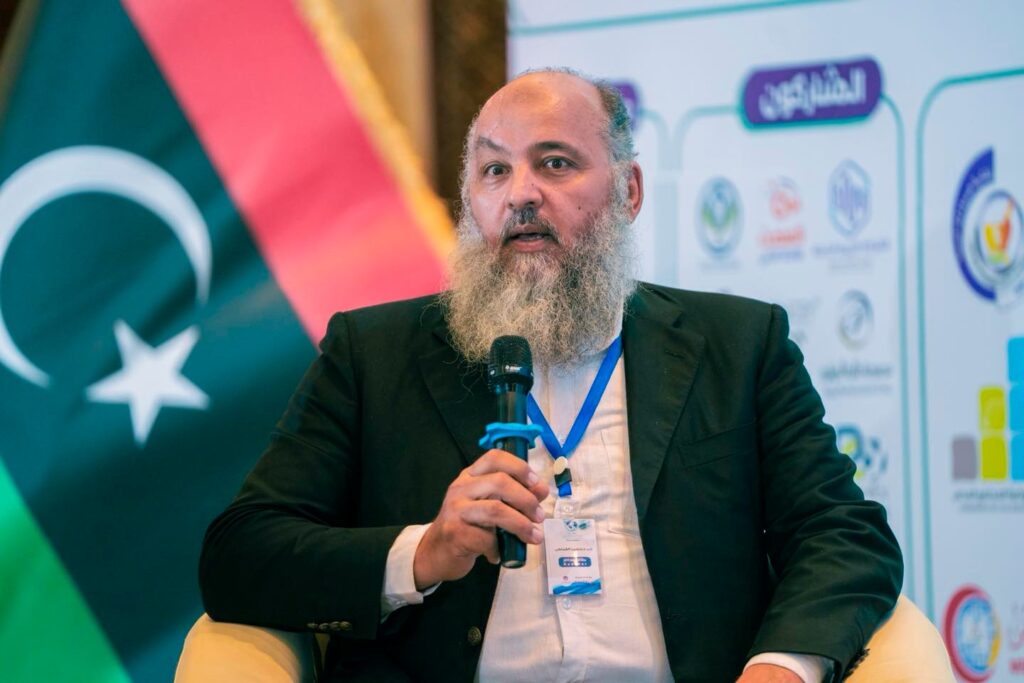 حوارية بعنوان "المخلفات الطبية والطرق الصحيحة للتخلص منها" 10 008