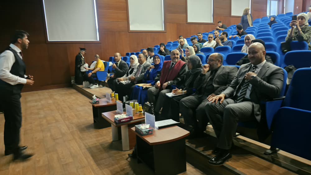 مناقشة رسائل ماجستير لثلاث طلاب بقسم علوم المختبرات الطبية 27 022