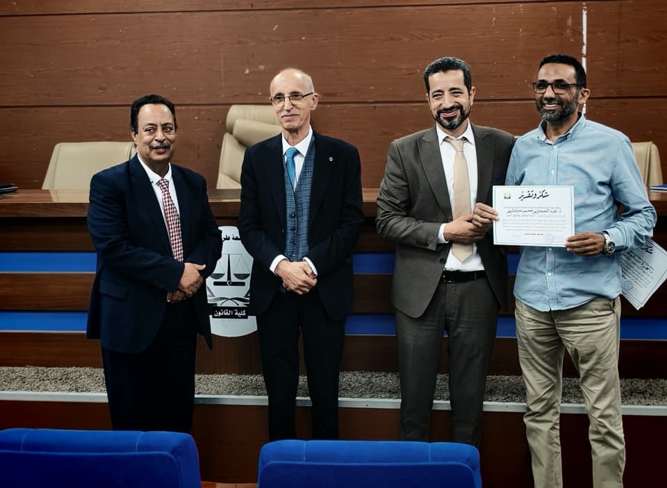 دورة بالتنسيق مع مركز الاستدامة المجتمعية بجامعة طرابلس يونيو 2026 14 استدامة 0013