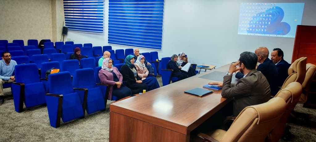 دورة بالتنسيق مع مركز الاستدامة المجتمعية بجامعة طرابلس يونيو 2026 21 استدامة 0021