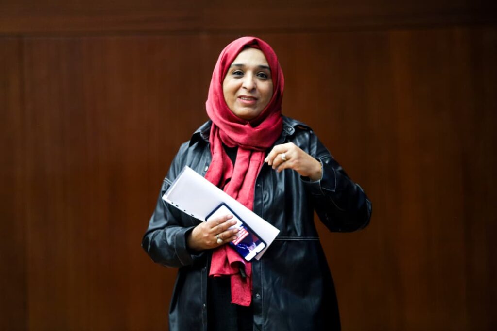 مناقشة رسالة الماجستير في تخصص الصحة العلاجية من قسم الصحة العامة، كلية التقنية الطبية. 15 هاجر 015