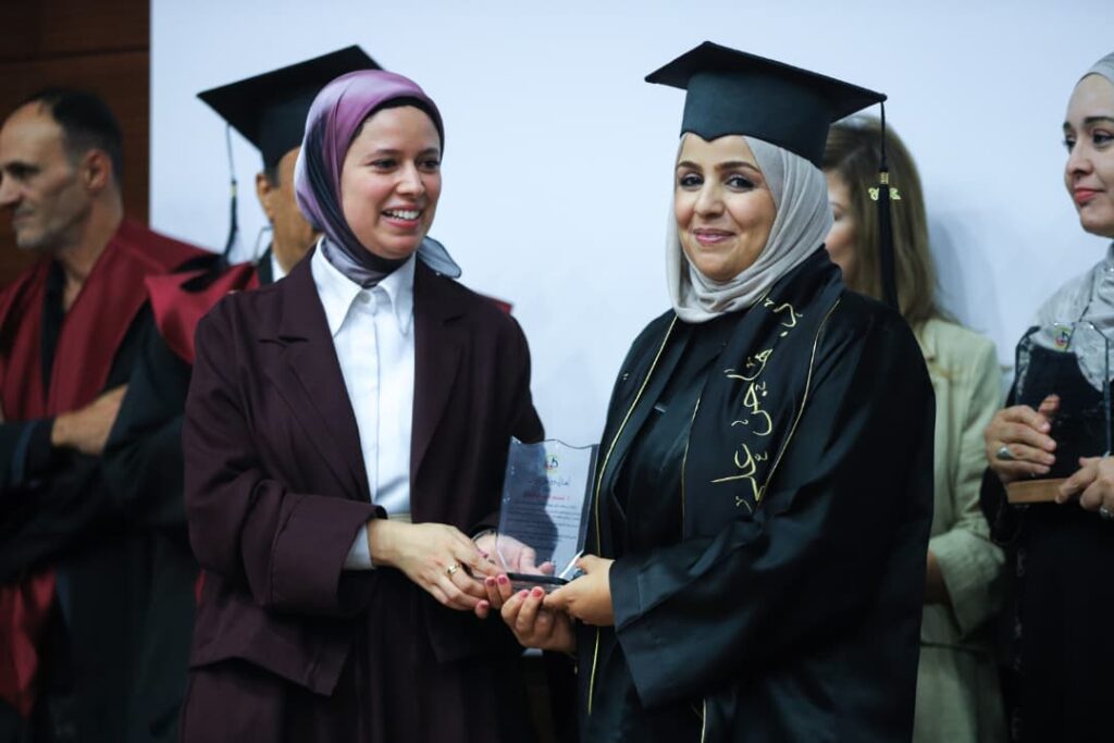 مناقشة رسالة الماجستير في تخصص الصحة العلاجية من قسم الصحة العامة، كلية التقنية الطبية. 20 هاجر 022